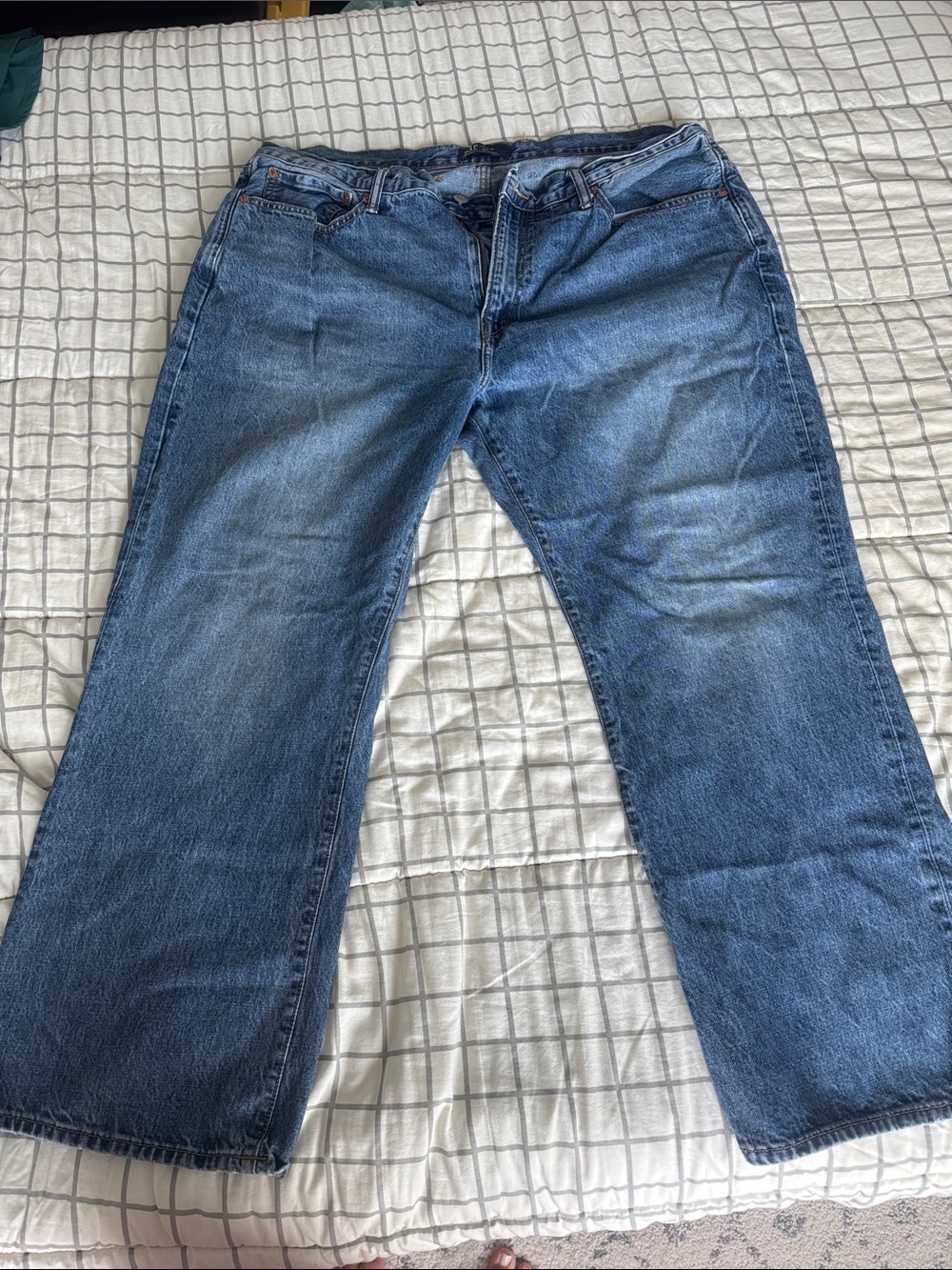 GAP Classic Men's Blue Denim Jeans - Size 40x30